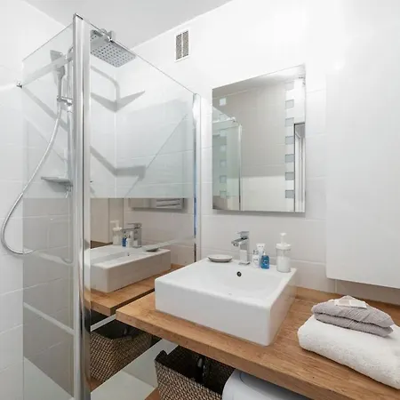 Les Miradors - Calme - Vue - Piscine - Parking Privé *