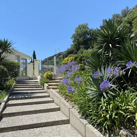 Appartement Les Miradors - Calme - Vue - Piscine - Parking Privé Menton