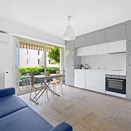 Les Miradors - Calme - Piscine - Parking Prive Apartamento