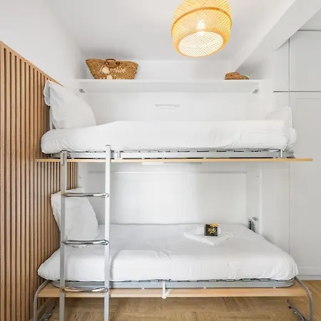 Les Miradors Residence Calme Piscine Parking Privee アパート